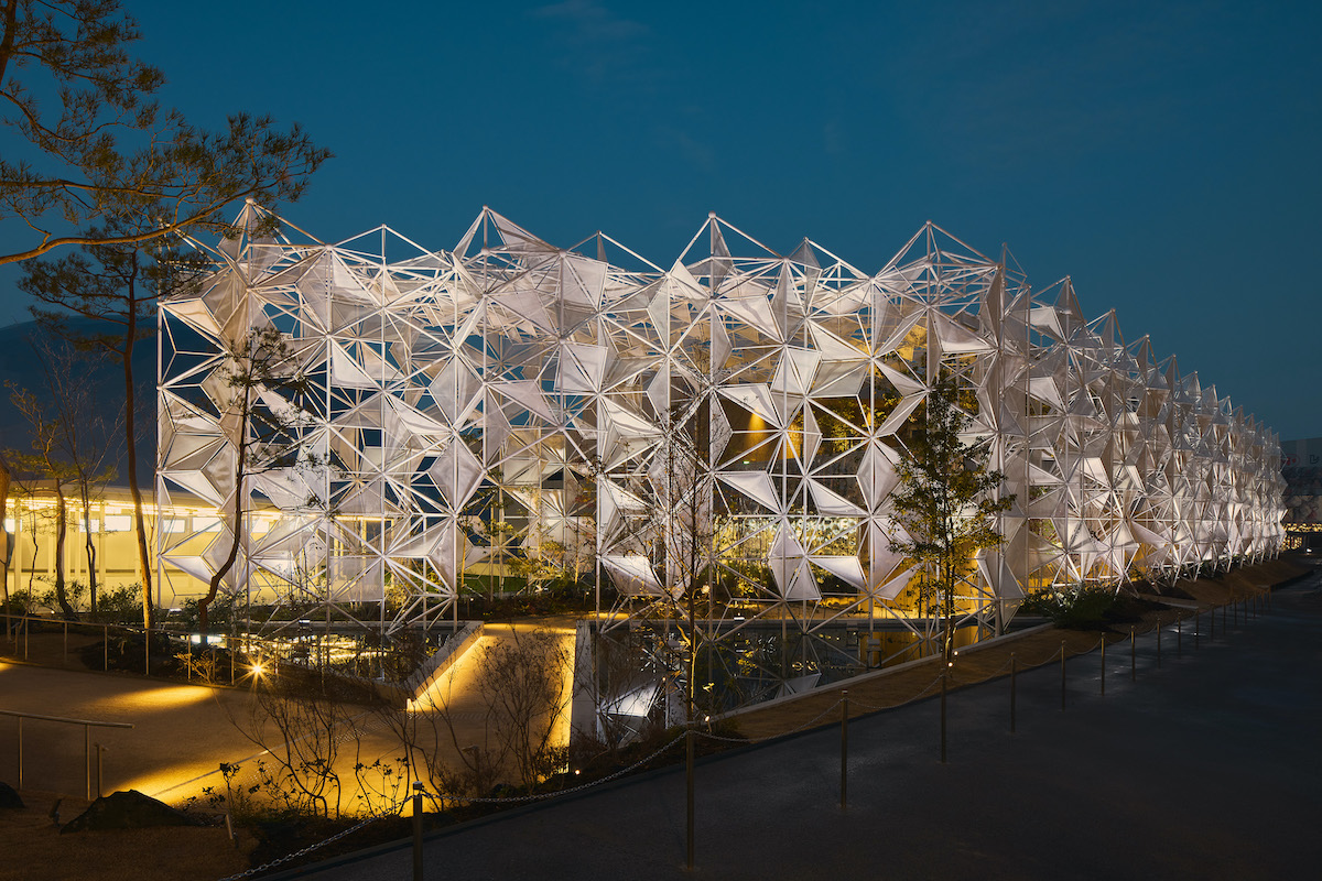 EXPO2025大阪万博WOMEN’S×Cartierスタッフピン【新品】 EXPO2025大阪万博WOMEN'S×Cartierスタッフピン【新品】 世代