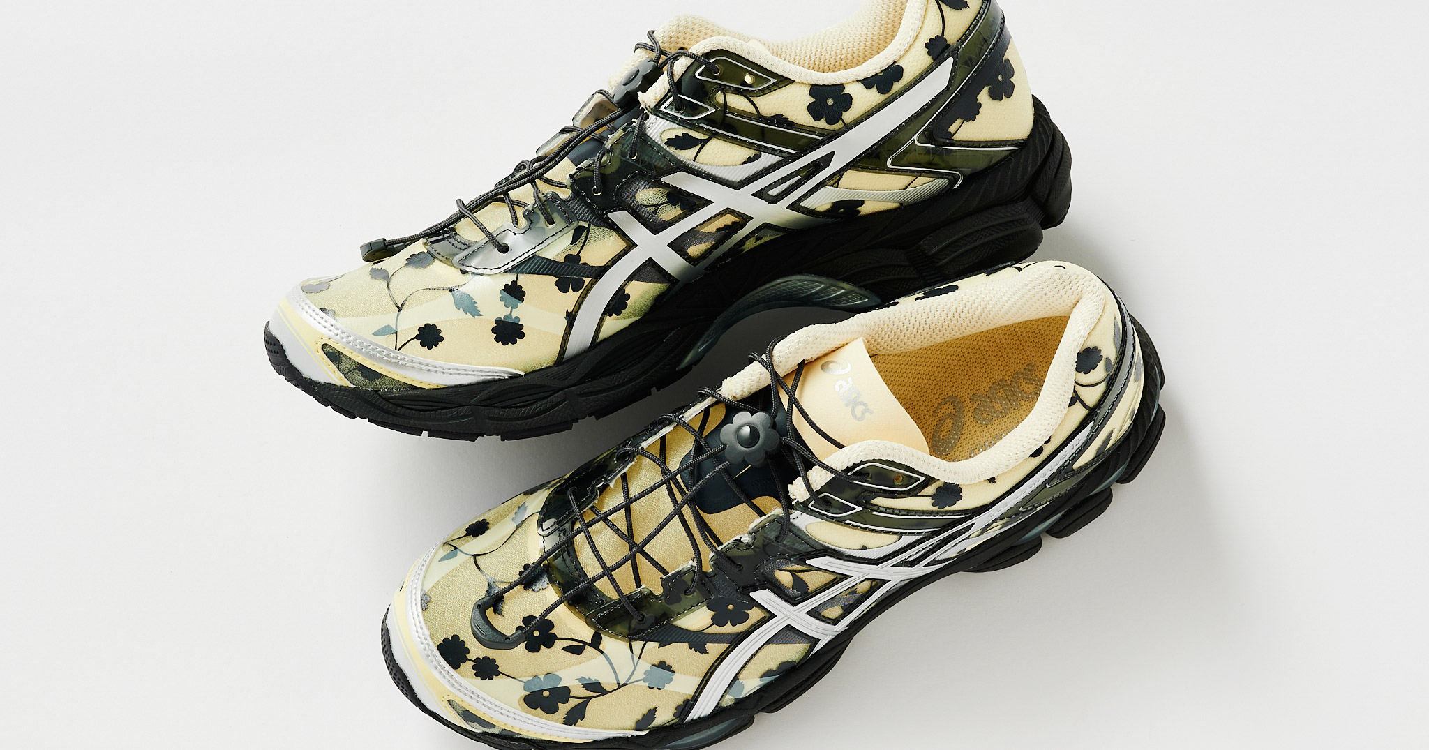 CECILIE BAHNSEN ASICS セシリーバンセン セシリーバンセンxアシックスによる最新コラボフットウェアが