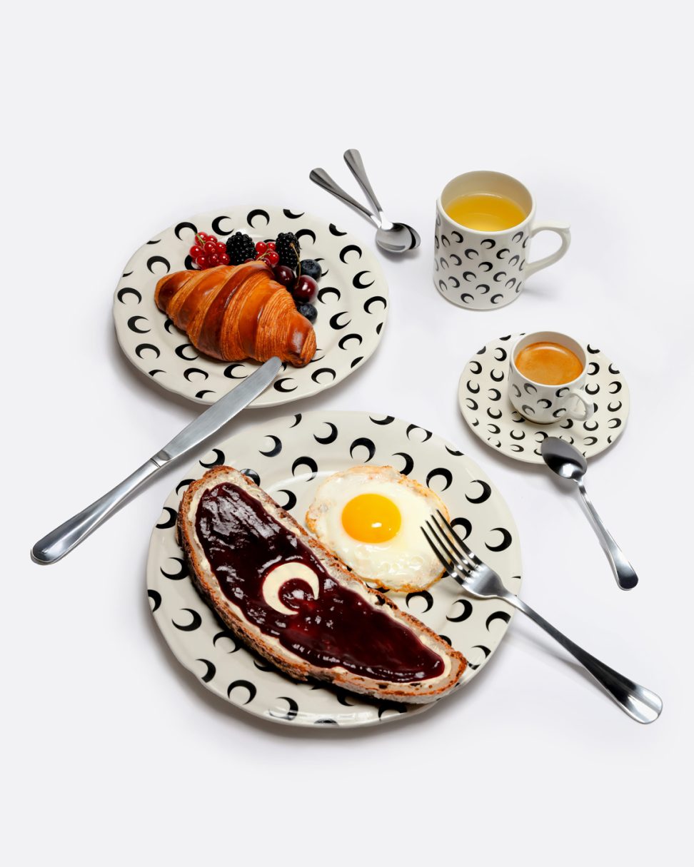 マリーン セル〉がフランスの陶器メーカーとコラボレート | 【GINZA