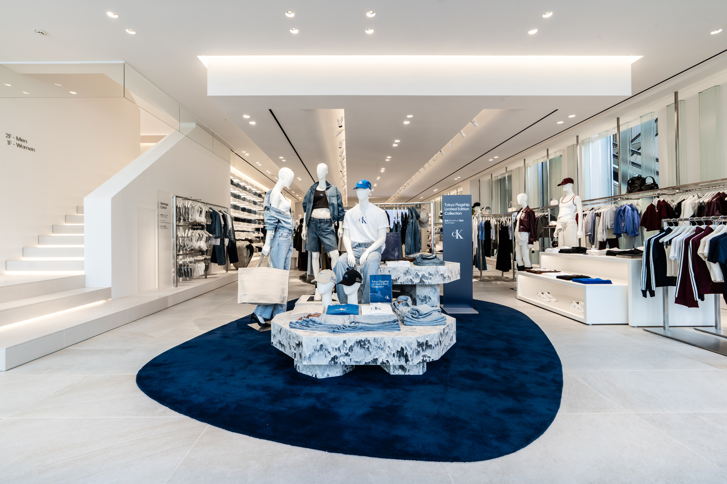 世界最大の旗艦店「カルバン・クライン 原宿」がオープン | 【GINZA