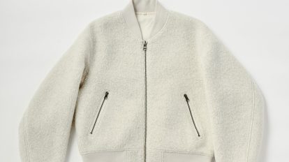 毎日活躍する〈ムジラボ〉の限定色ブルゾン