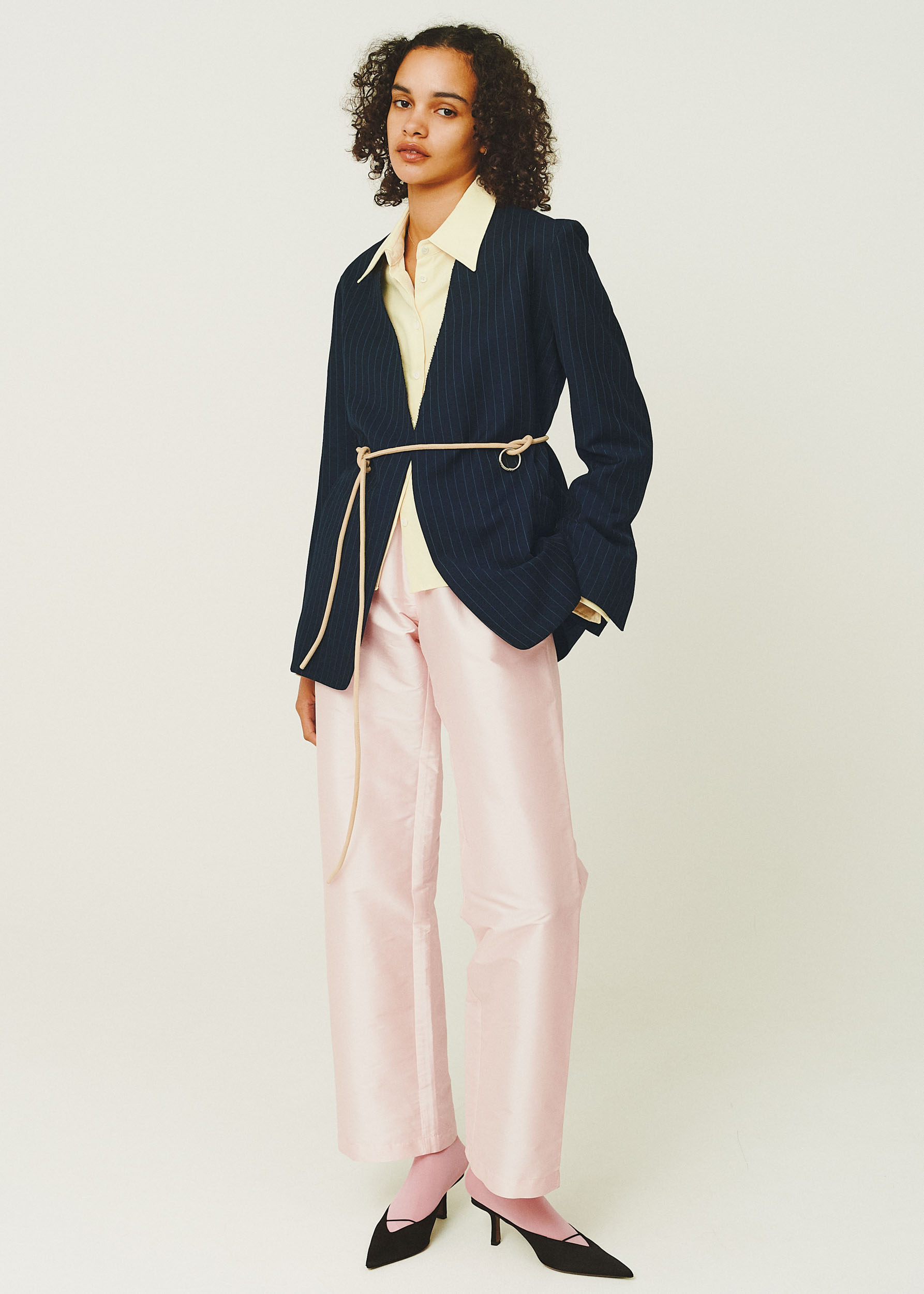 ルネ　ネイビー　ジャケット ネイビージャケット、今年着るならこんなふうに | 【GINZA】東京発信の