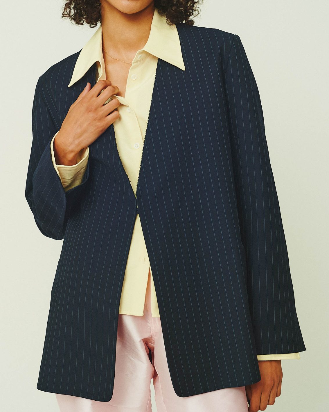 ネイビージャケット、今年着るならこんなふうに | 【GINZA】東京発信の