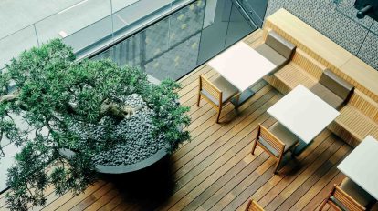 銀座「TORAYA GINZA」作りたての生菓子と街の気配で季節の移ろいを…