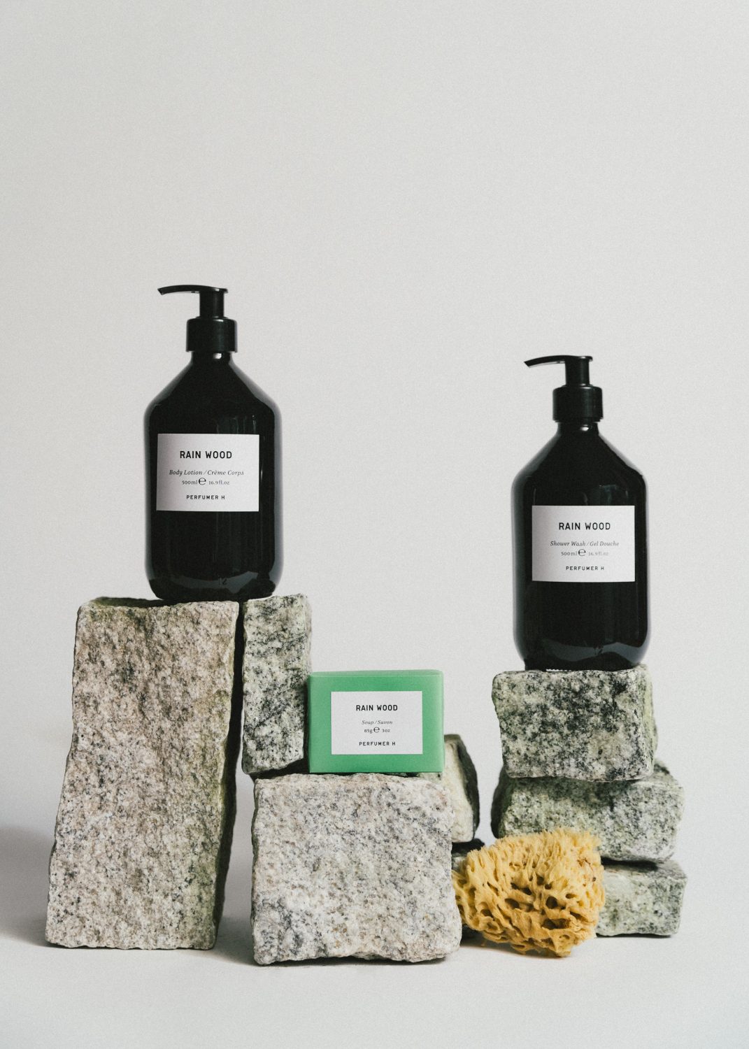 パフューマー・エイチ〉の世界をバスルームまで | 【GINZA】東京発信の