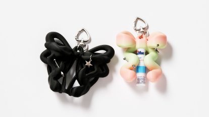 韓国発〈ジミー〉でリップクリームをキュートに携帯