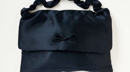 〈エレフ〉のバッグは横幅50cmのビッグサイズがうれしい!