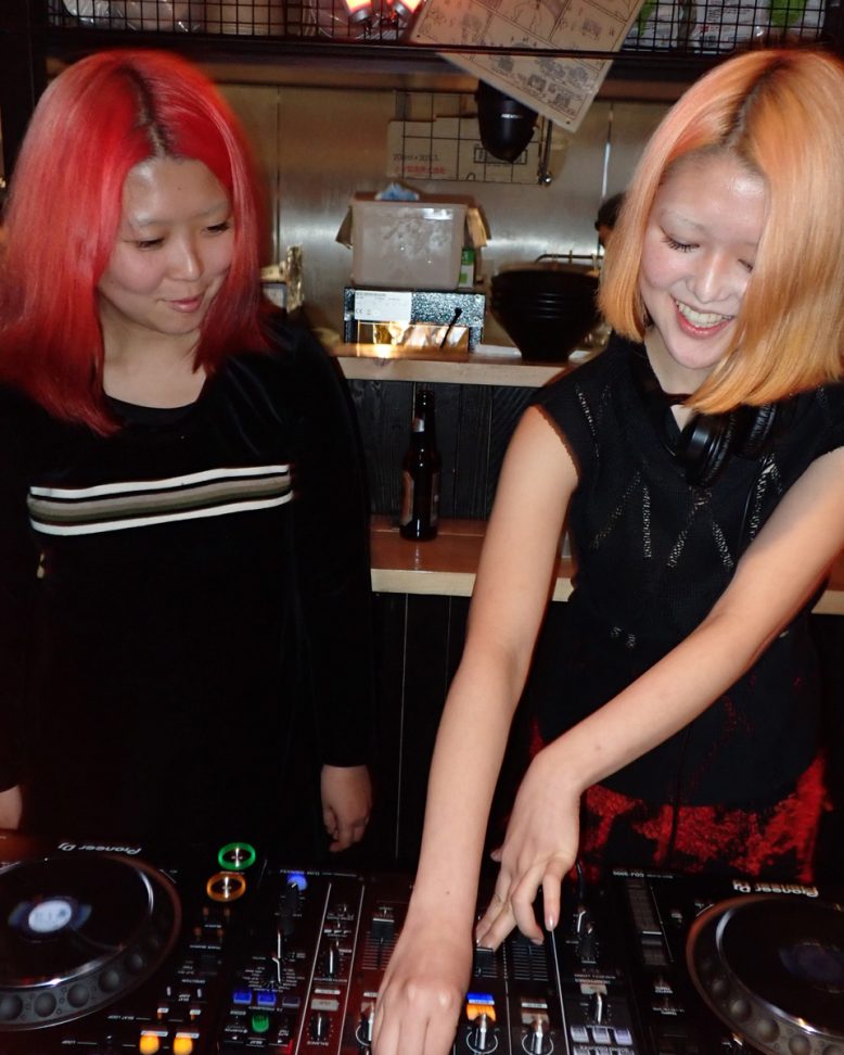 ミズイロインド〉× 蒼井優 | 【GINZA】東京発信の最新ファッション