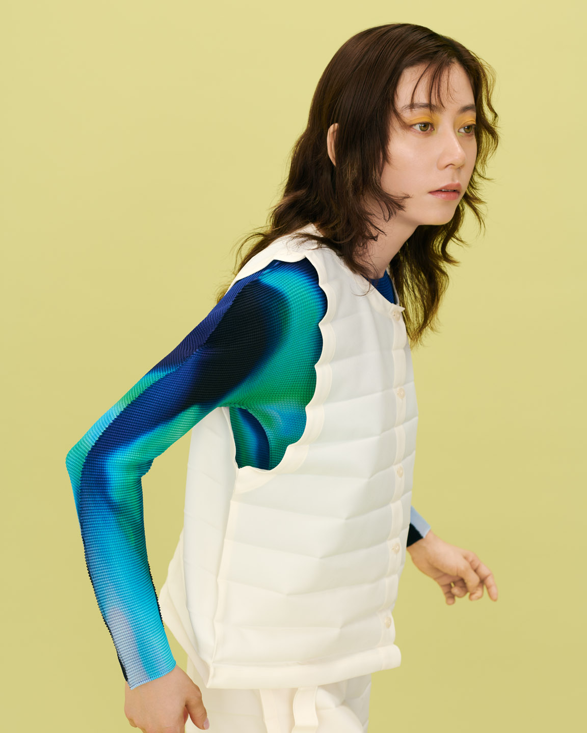 毎日にときめきを。〈me ISSEY MIYAKE〉装いのマジック vol.02