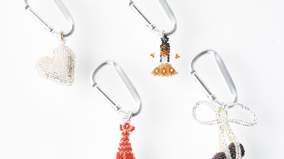 ロブスターからおまじない人形まで。〈プラ ウッツ〉のキーリング