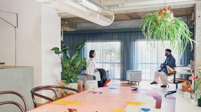 建築デザインユニット「Kii」新井里志さん・中富 慶さんのお宅を拝…
