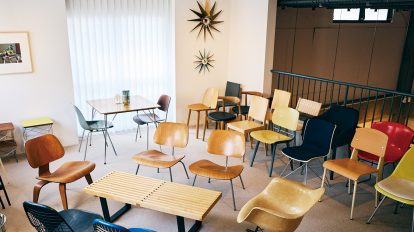 白金高輪「BUILDING」良質なミッドセンチュリーの名作が並ぶ、隠れ…