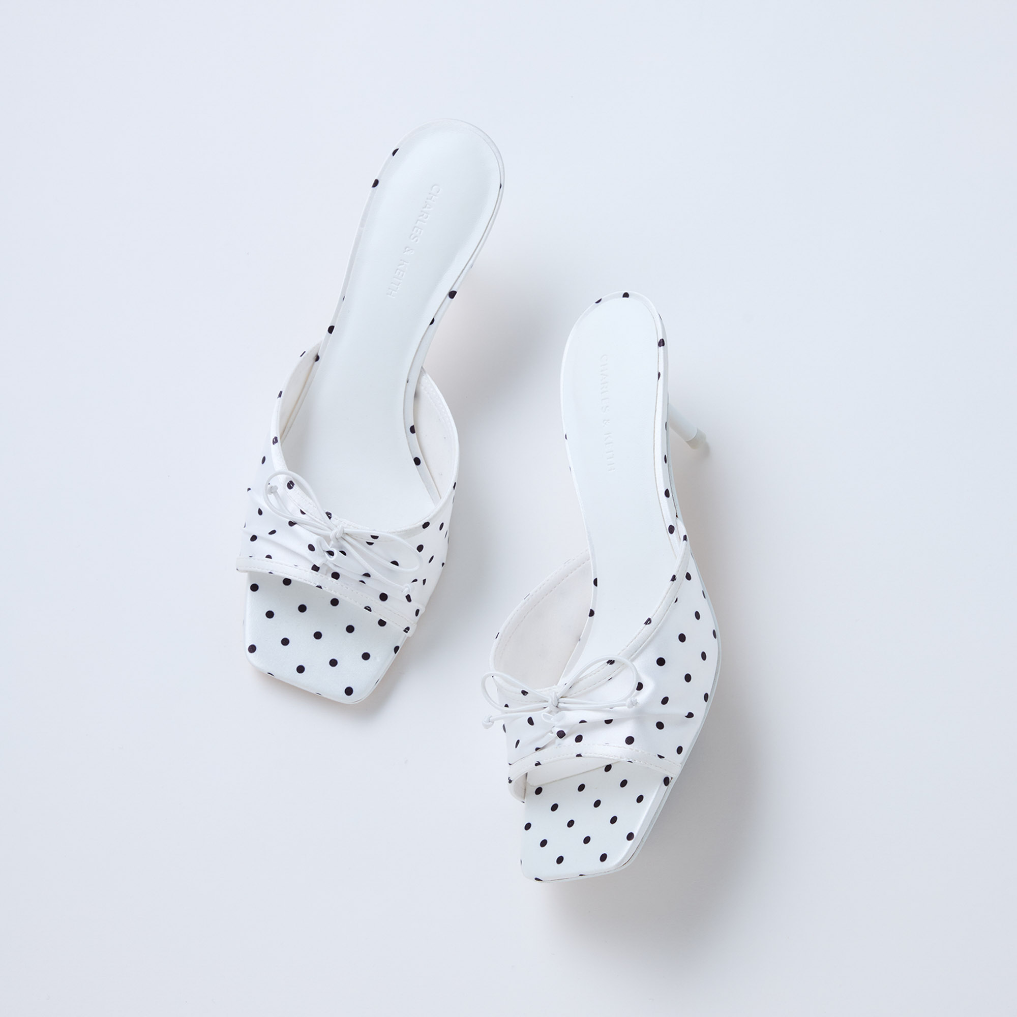 charm2604-23.jpg