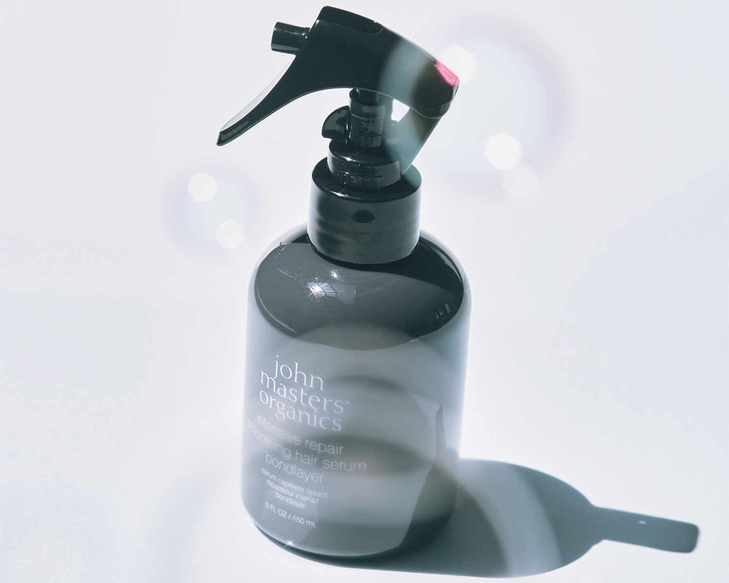 2WAYで使える〈ジョンマスターオーガニック〉のミスト状ヘアセラム