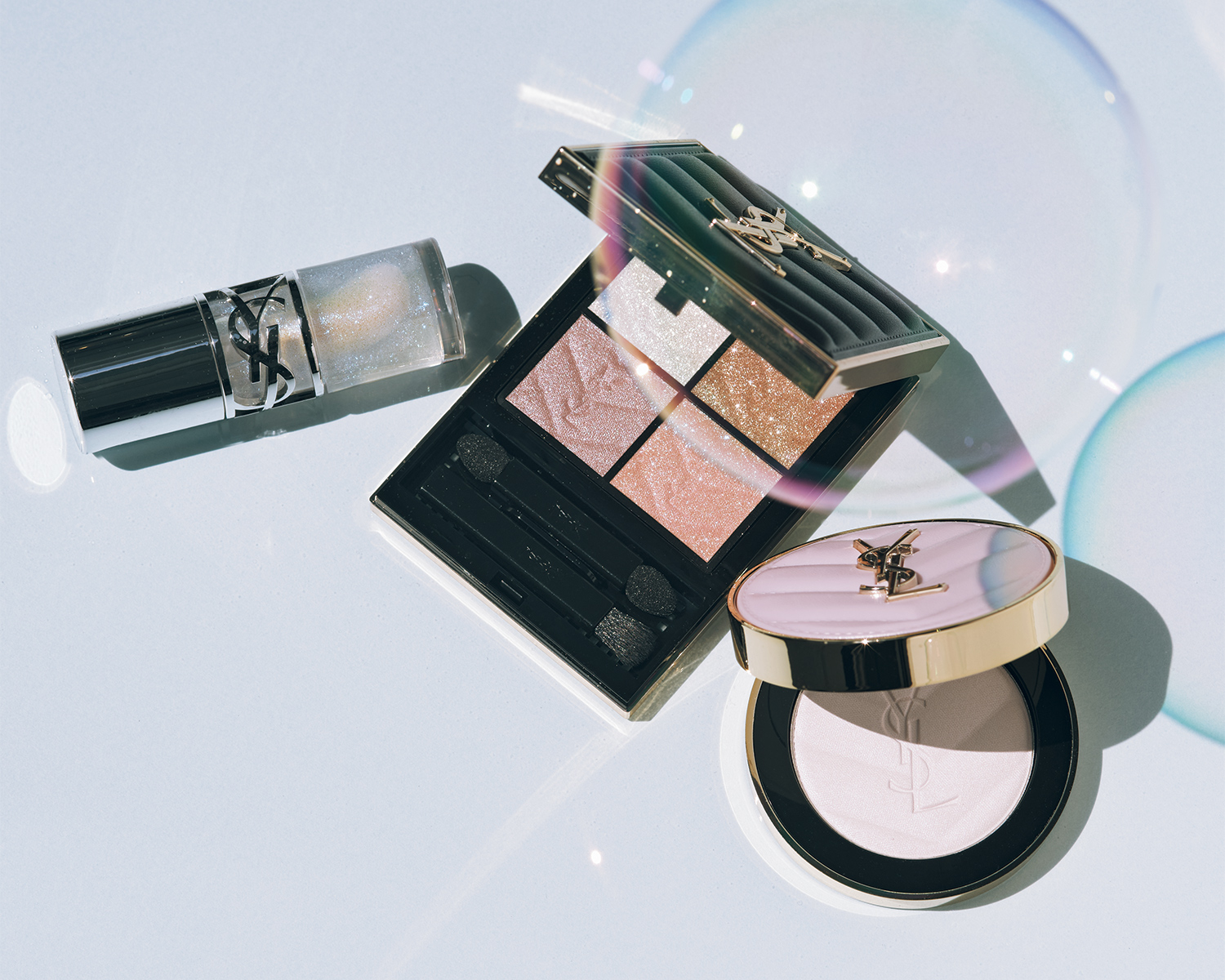 クリスタルのような輝きと透明感を宿した〈YSL〉のサマーコレクション