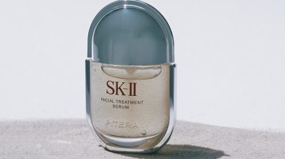 ツヤとハリのある生き生きとした肌へ導く〈SK-II〉の新美容液